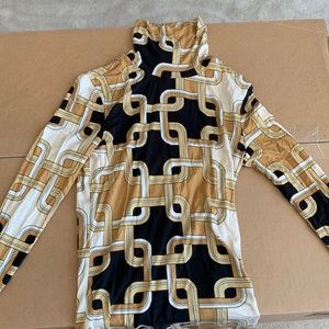 Very soft pullover turtle neck